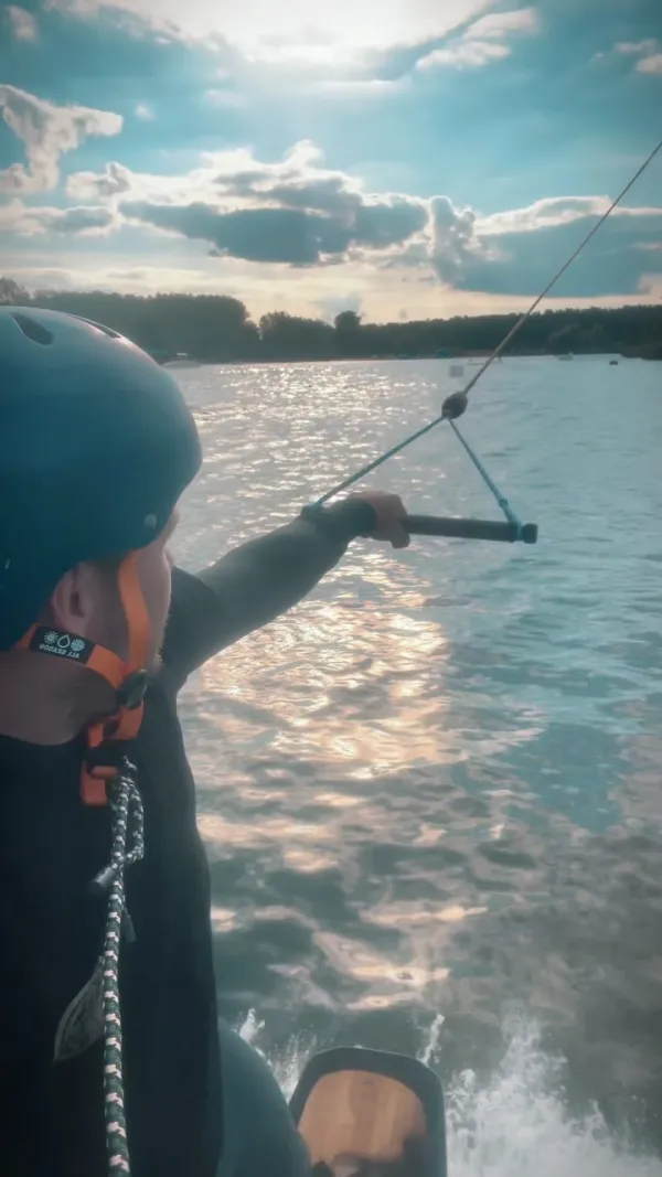Rider mit Cable-Handle bei Sonnenuntergang